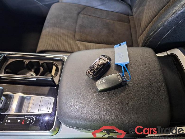 AUDI Q7 / 2019 / 5P / SUV 3.0 45 TDI QUATTRO TIPTRONIC SPORT #6