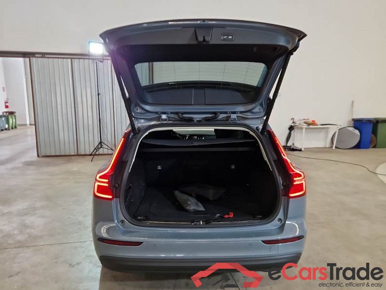 VOLVO V60 / 2019 / 5P / STATION WAGON B4 D AUTOM.CORE #5