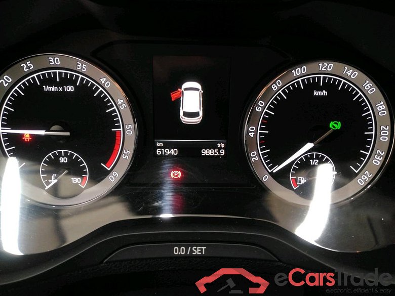 SKODA Karoq  2017 5P SUV 20 TDI 116ch DSG7 Business #6
