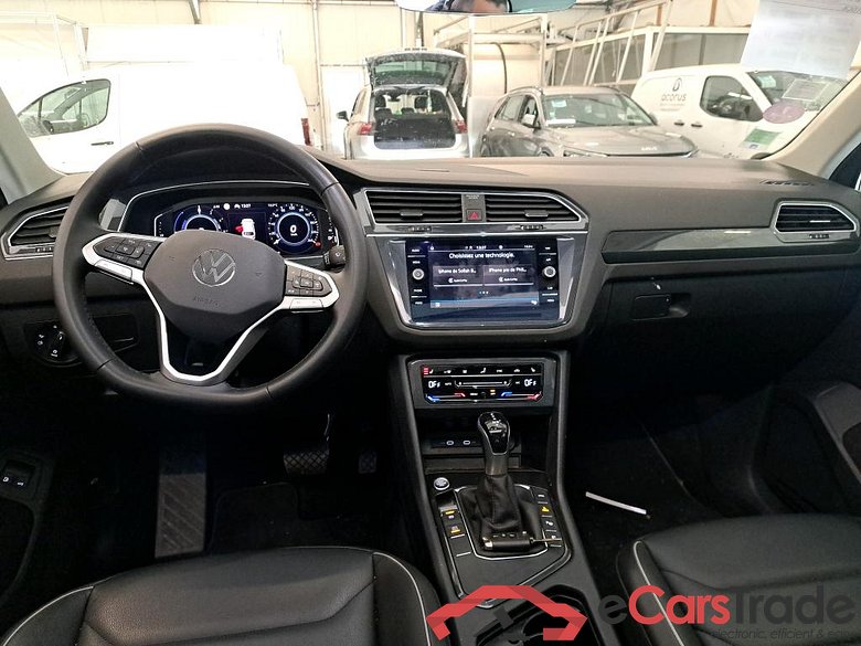 VOLKSWAGEN Tiguan / 2020 / 5P / SUV 1.4 eHybrid 245 DSG6 Elegance Exclusive #5
