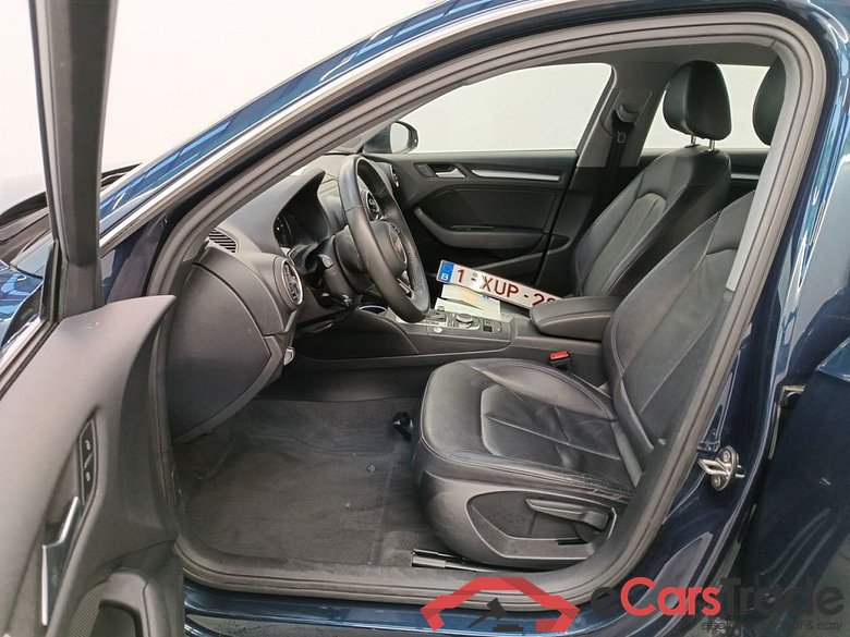 Audi A3 Sportback 2.0 35 TDi 110kW S tronic Business Ed 5d #3