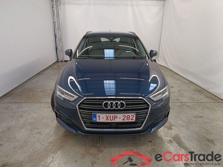 Audi A3 Sportback 2.0 35 TDi 110kW S tronic Business Ed 5d #5