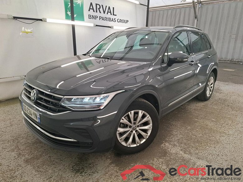 VOLKSWAGEN Tiguan / 2020 / 5P / SUV 1.5 TSI 150 DSG7 LIFE BUSI
