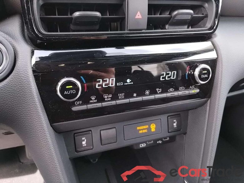 TOYOTA Yaris Cross 1.5 Hybrid 130 Executive #6