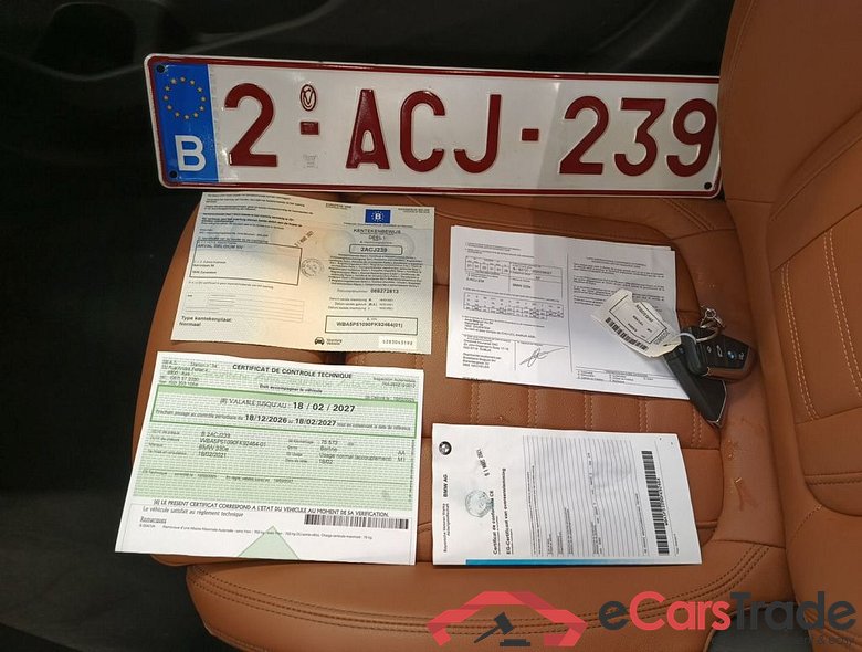 BMW 3 Reeks Berline 330e (215 kW) 4d #4