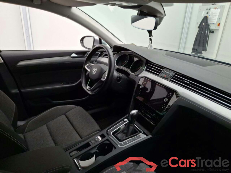 VOLKSWAGEN PASSAT VARIANT 1.5 TSI COMFORTLINE #3