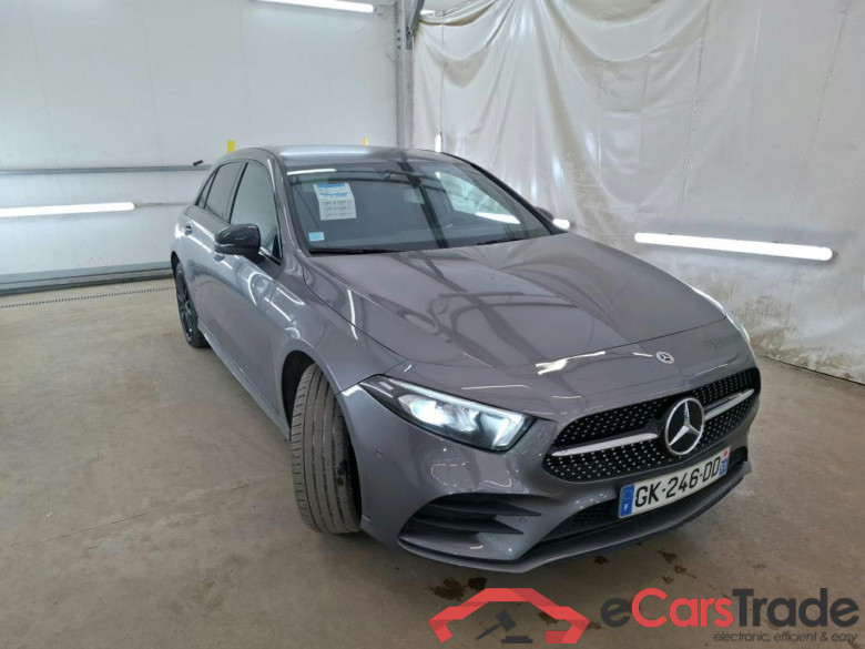 MERCEDES-BENZ Classe A Compact / 2018 / 5P / Berline A 250 e AMG Line 8G-DCT #4