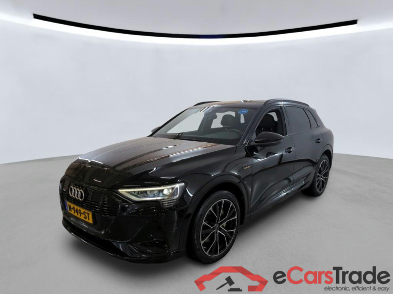 AUDI e-tron 300 kW #1