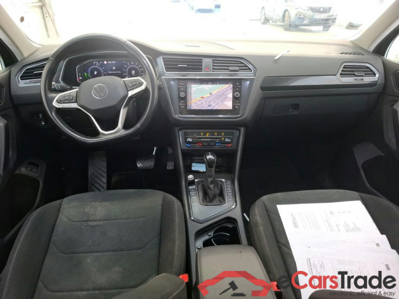 VOLKSWAGEN Tiguan / 2020 / 5P / SUV 1.4 eHybrid 245 DSG6 Elegance Exclusive #5