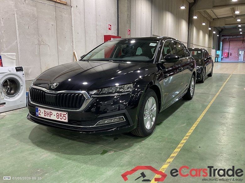 SKODA OCTAVIA COMBI 1.0 TSI MHEV 81KW DSG CLEVER #1