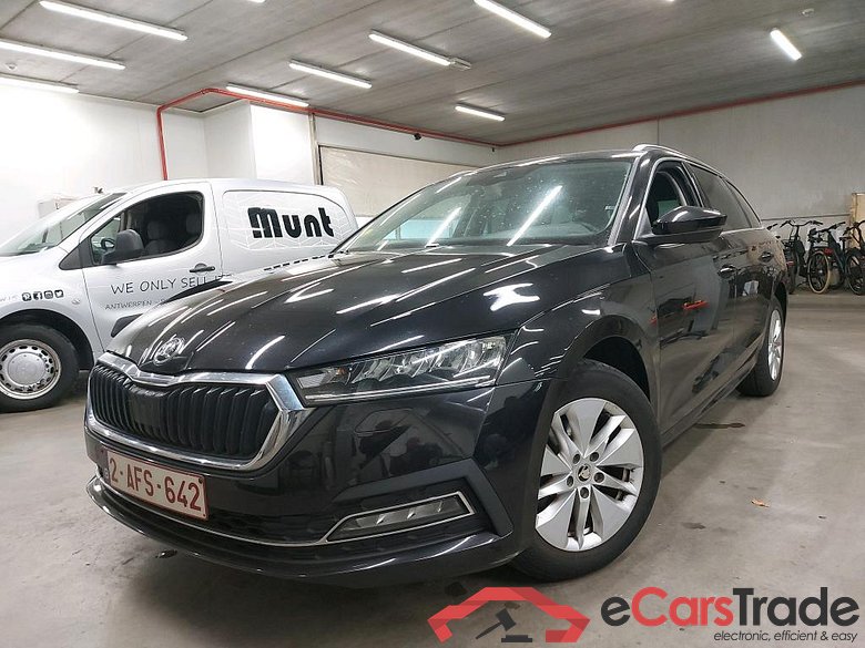 SKODA - SKO OCTAVIA COMBI CRTDI 150PK DSG7 Ambition