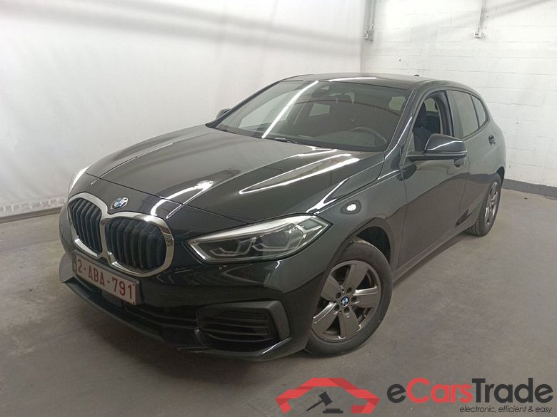 BMW 1 Reeks Hatch 116iA (80 kW) 5d