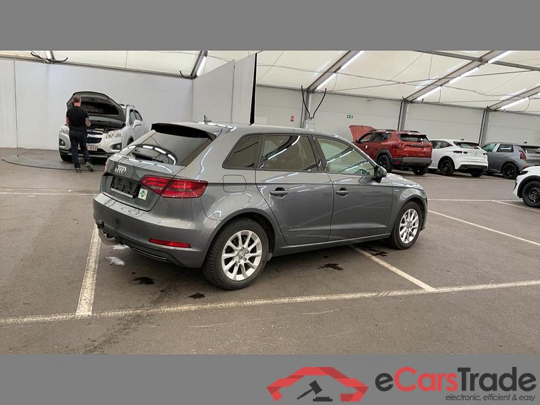 AUDI A3 Sportback CNG 1.4 TFSI Attraction #4