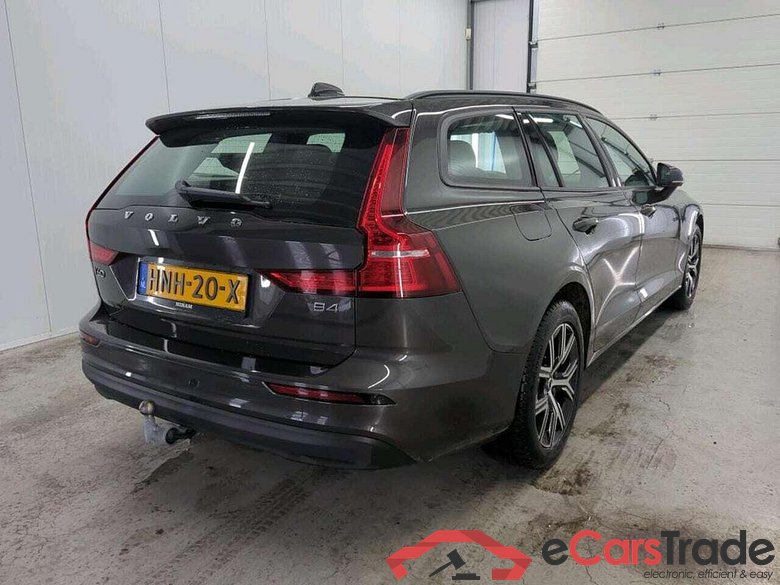 VOLVO V60 2.0 B4 Essential Ed. #2