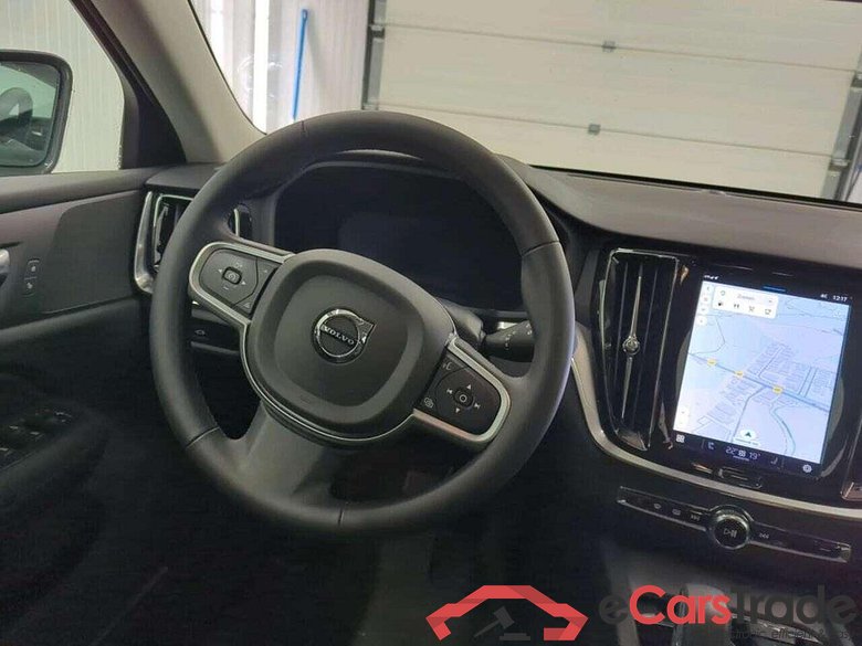 VOLVO V60 2.0 B4 Essential Ed. #3