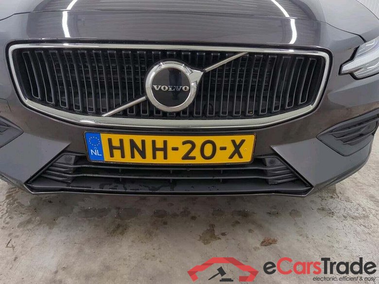 VOLVO V60 2.0 B4 Essential Ed. #4