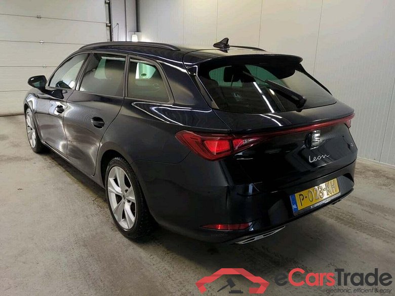 SEAT Leon Sportstourer 1.0 eTSI FR Bns Int #6