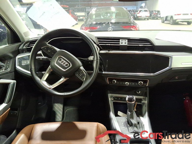 AUDI Q3 Sportback 1.4 45 TFSI E S TRONIC #6