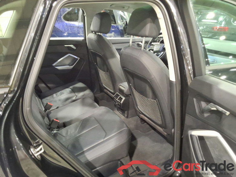 AUDI Q3 1.4 45 TFSI E S TRONIC #5