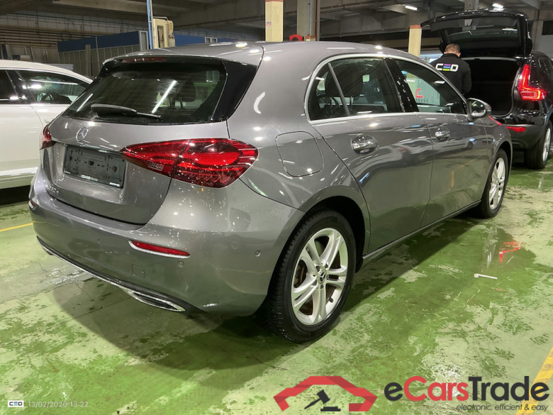 MERCEDES-BENZ A-CLASS 1.3 A 250 E PHEV LUXURY LINE DCT #4