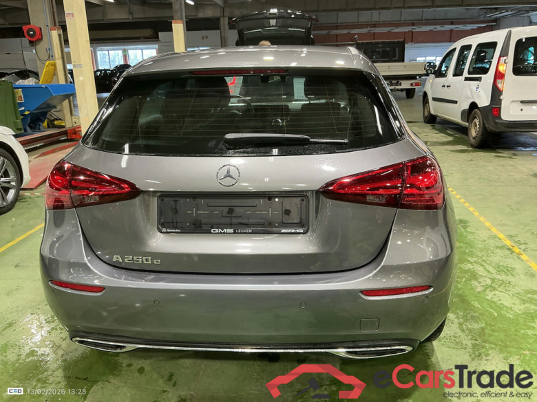 MERCEDES-BENZ A-CLASS 1.3 A 250 E PHEV LUXURY LINE DCT #5
