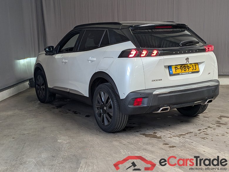 PEUGEOT 2008 1.2 PureTech GT Pack #4