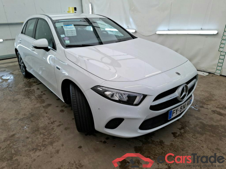 MERCEDES-BENZ Classe A Compact  2018  5P  Berline A 250 e Business Line 8GDCT #4