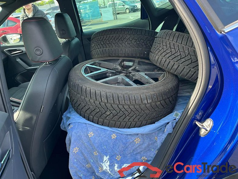 SEAT Arona 1,5 TSI FR 5T 110 DS9 M6 #2