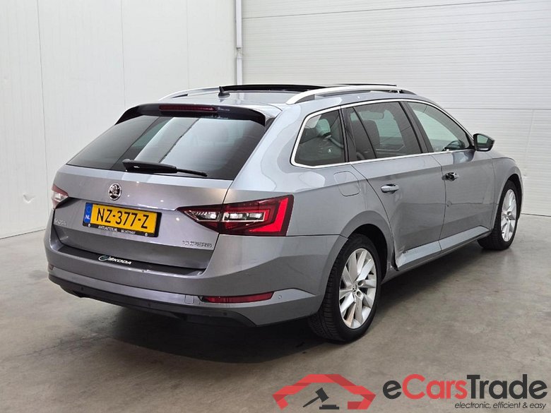 SKODA Superb Combi 1.6 TDI Style Business #4