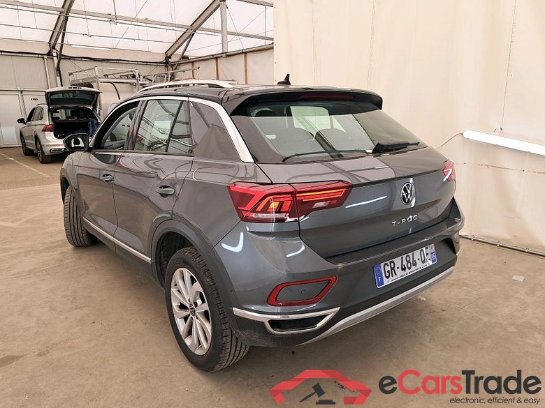 VOLKSWAGEN T-Roc / 2021 / 5P / SUV 1.5 TSI 150 EVO STYLE DSG7 #2