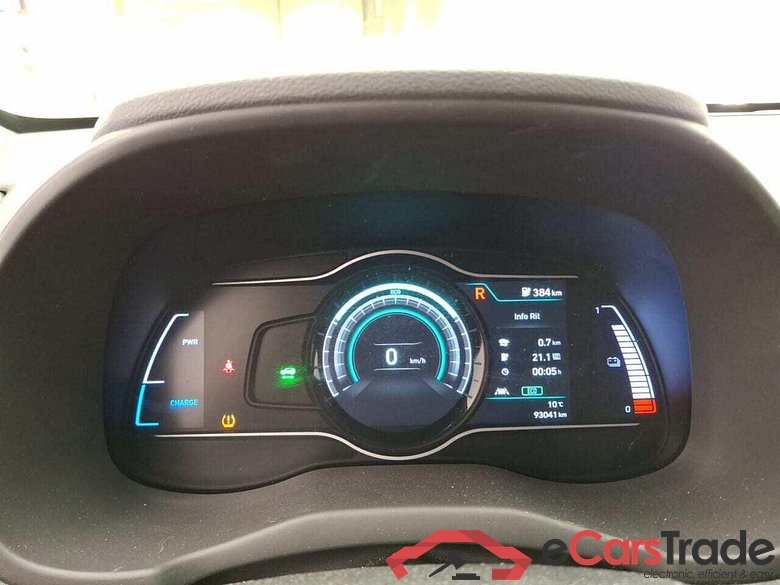 HYUNDAI Kona EV Fashion 64 kWh #4