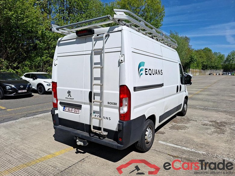 PEUGEOT BOXER 2.2 BLUEHDI S-S 120 PREMIUM 335 L2H2 #4