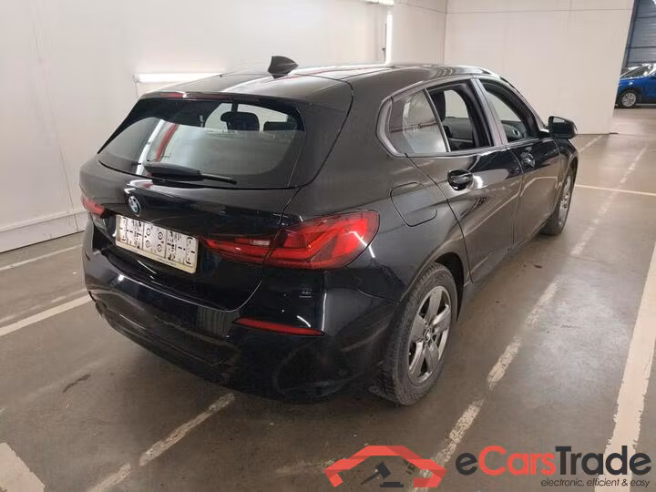 BMW 1 Reeks Hatch 1 Reeks Hatch 116dA (85 kW) 85kW/116pk  5D/P Auto-7 #4