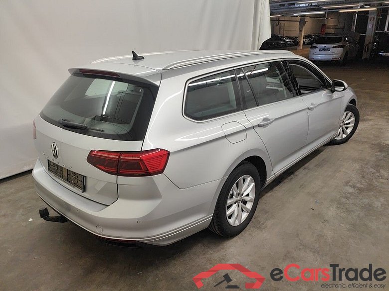 Volkswagen Passat Variant 1.6 TDI SCR DSG7 Style Business 5d #3