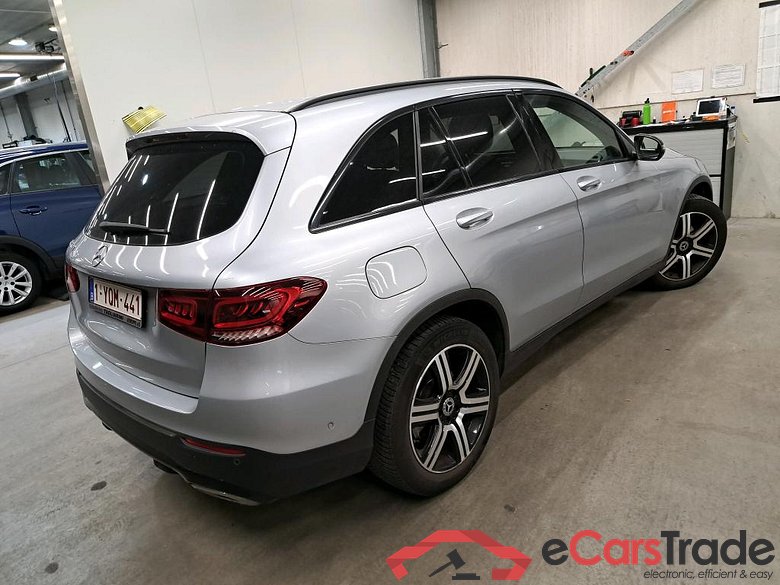 MERCEDES - MER GLC 200 d 163PK DCT Advantage With Thermotronic & Night Pack & Burmester Sound & Pano Sliding Roof #2