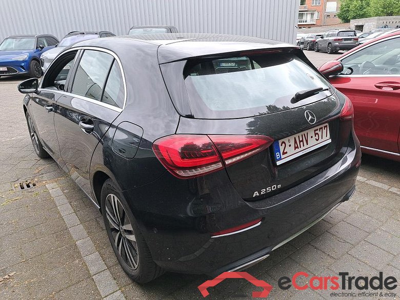 MERCEDES-BENZ CLASS A (W177) A 250 e PHEV Business Solution #3