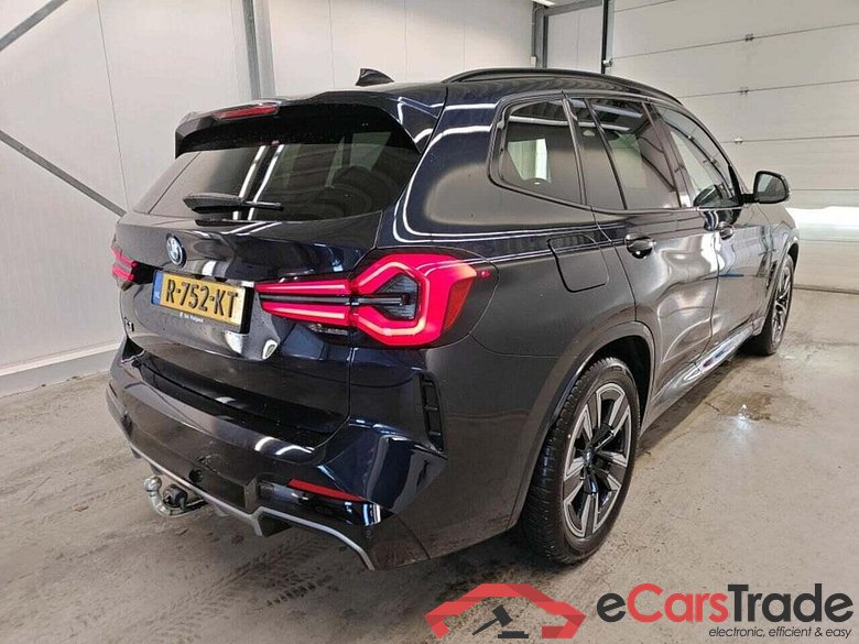 BMW iX3 High Executive #2
