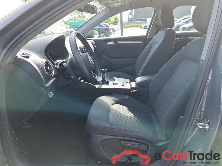 AUDI A3 SEDAN - 2017 30 TFSI (EU6d-TEMP) STOCK #5