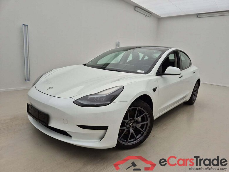 TESLA MODEL 3 BASIS RWD #1
