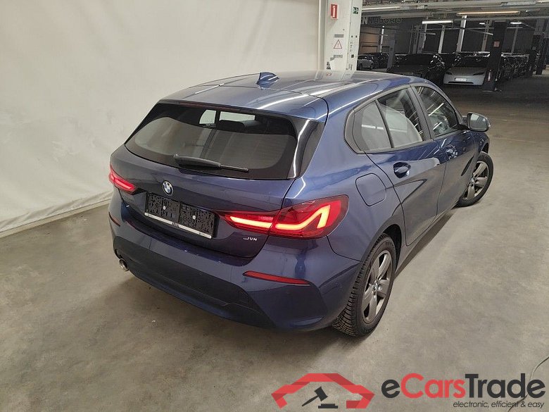 BMW 1 Reeks Hatch 116iA (80 kW) 5d #2