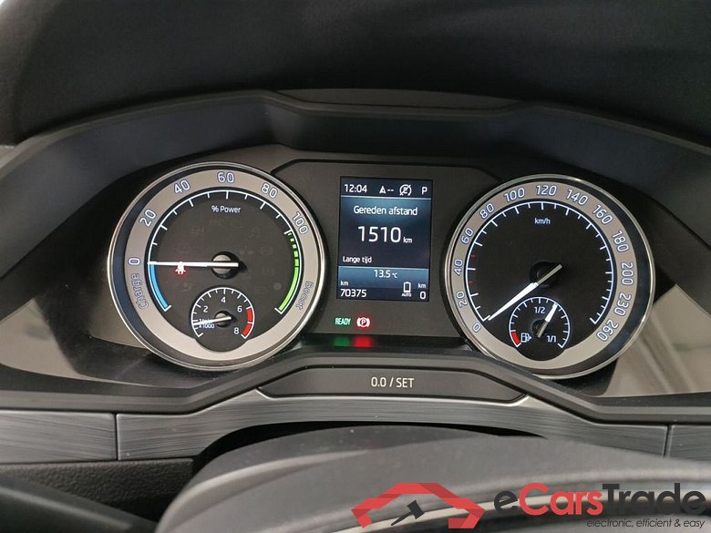 Skoda Superb Combi 1.4 TSI iV 160kW DSG6 Ambition 5d #6