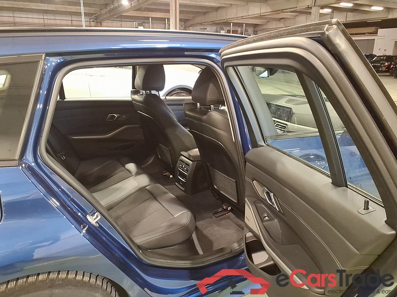 BMW 3 TOURING - 2019 330eAS PHEV #5