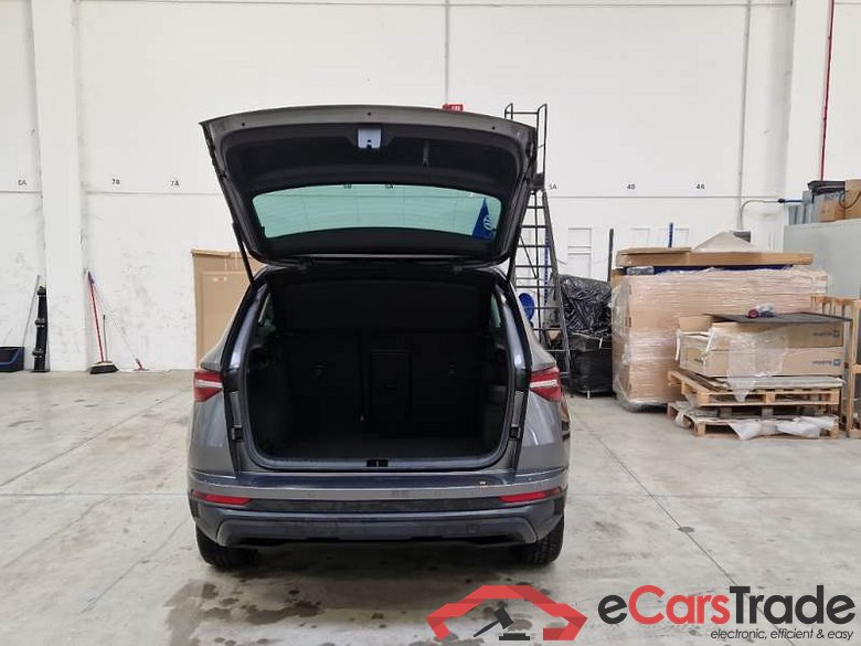SKODA KAROQ / 2017 / 5P / SUV 2.0 TDI 85KW EVO SCR EXECUTIVE DSG #4