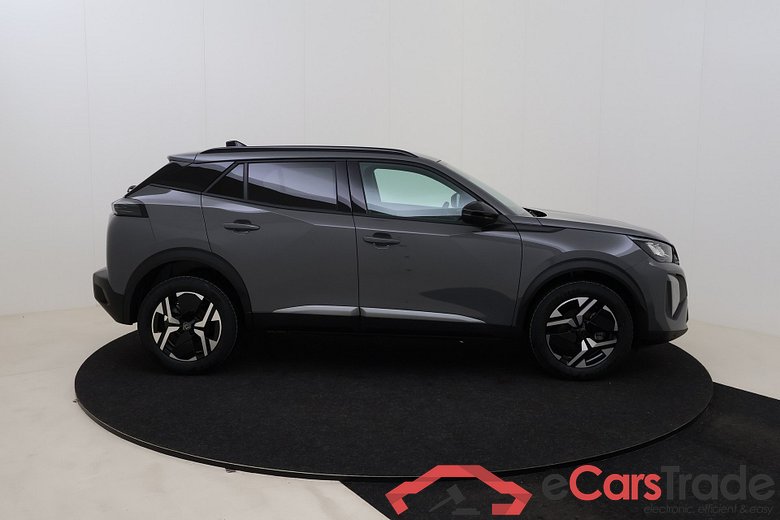 Peugeot 2008 Allure  1.2 Turbo 100 hp Man. 6    #4