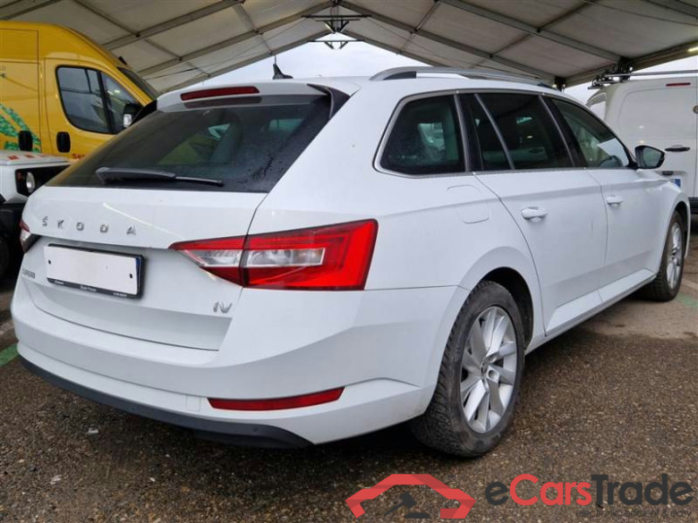 SKODA SUPERB WAGON / 2019 / 5P / STATION WAGON 1.4 TSI PLUG-IN HYBRYD EXECUTIVE DSG #2