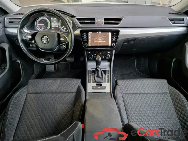 SKODA SUPERB WAGON / 2019 / 5P / STATION WAGON 1.4 TSI PLUG-IN HYBRYD EXECUTIVE DSG #4