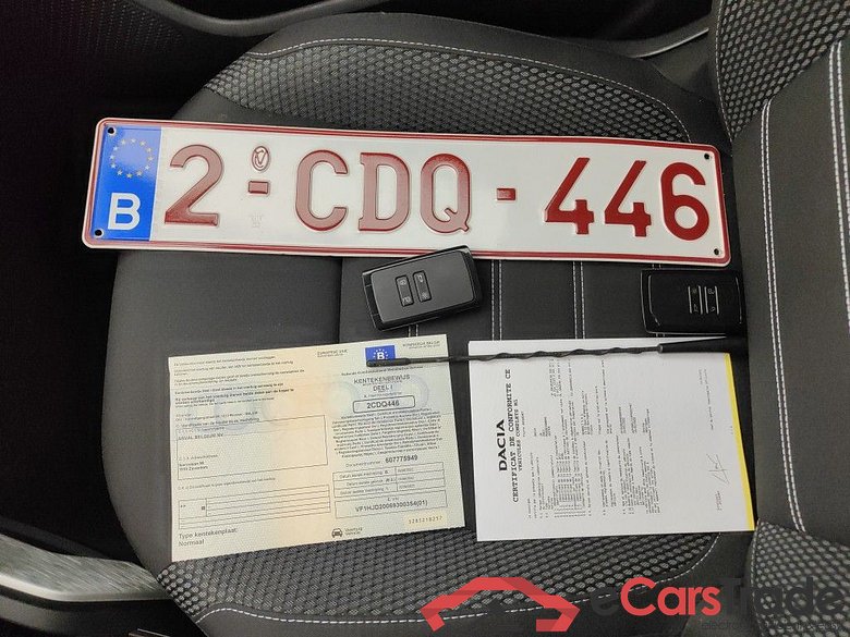 Dacia Duster TCe 150 EDC Prestige 5d #4