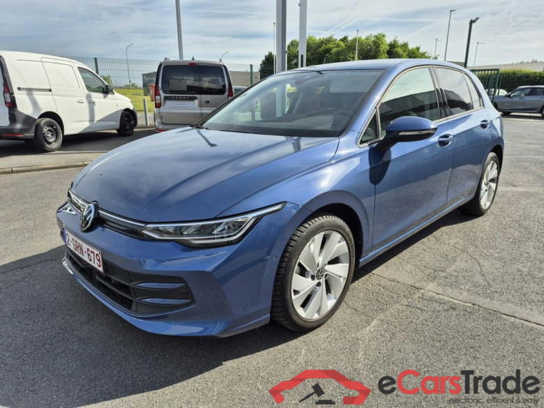 VOLKSWAGEN Golf VIII Golf Life Business Premium 1.5 TSI 85 kW (116 ch) 6 vitesses manuel