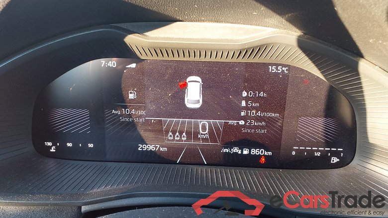 SKODA Kamiq 1.5 TSI 110kW (150CV) Manual 6 vel Design(Pano + Winterpack) #4