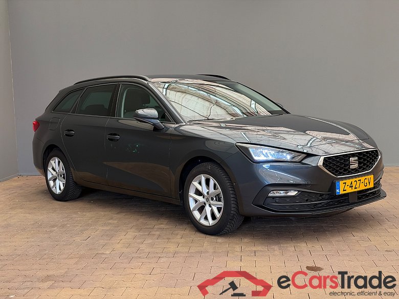 SEAT Leon Sportstourer 1.0 eTSI Style BnsIn #2